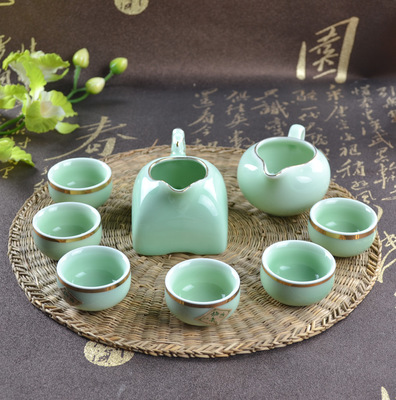 【尚品陶瓷廠專業(yè)生產(chǎn) 高檔商務(wù)饋贈(zèng)禮品茶具 龍泉青瓷仿古功夫茶具】?jī)r(jià)格,廠家,圖片,茶具套裝,福建省德化縣尚品陶瓷-